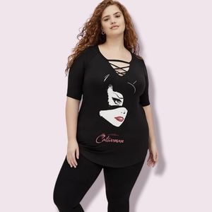 NEW Torrid Size 1X DC Catwoman Lace Up Super Soft Graphic Pop Culture Top